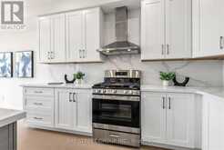 80 LIVING CRESCENT | Markham Ontario | Slide Image Nineteen