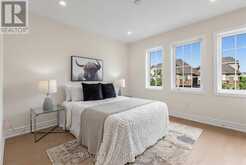 80 LIVING CRESCENT | Markham Ontario | Slide Image Thirty