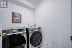 375 WHITE'S HILL AVENUE | Markham Ontario | Slide Image Twenty-four