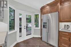 28 INNIS CRESCENT | Richmond Hill Ontario | Slide Image Eighteen