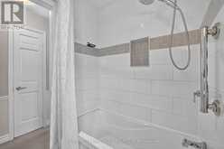 28 INNIS CRESCENT | Richmond Hill Ontario | Slide Image Thirty-one