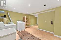 70 TECUMSEH DRIVE | Aurora Ontario | Slide Image Thirty