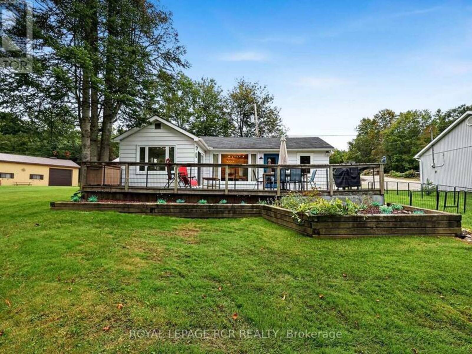 3004 MOYNES ROAD, Washago, Ontario L0K 2B0