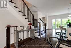 18 MATTHEW COURT | Toronto Ontario | Slide Image Thirteen