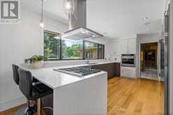 23 LORRAINE GARDENS | Toronto Ontario | Slide Image Thirteen