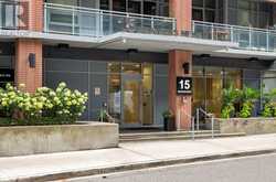 804 - 15 BRUYERES MEWS | Toronto Ontario | Slide Image Thirty-one