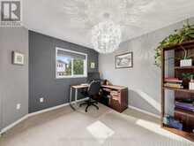 81 PINNACLE TRAIL | Aurora Ontario | Slide Image Thirty-six