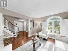 81 PINNACLE TRAIL | Aurora Ontario | Slide Image Nine