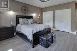 224 LAKESHORE ROAD E | Oro-Medonte Ontario | Slide Image Sixteen