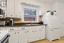 357 EAST 17TH STREET | Hamilton Ontario | Slide Image Twelve