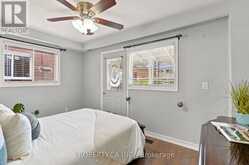581A DELAWARE AVENUE | Toronto Ontario | Slide Image Twelve