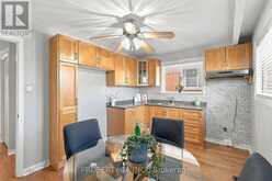 581A DELAWARE AVENUE | Toronto Ontario | Slide Image Eighteen