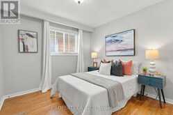 581A DELAWARE AVENUE | Toronto Ontario | Slide Image Twenty-two