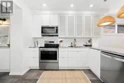 682 MILVERTON BOULEVARD | Toronto Ontario | Slide Image Twelve