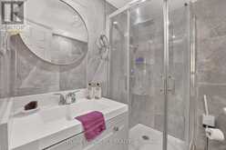 713 EXCELLER CIRCLE | Newmarket Ontario | Slide Image Thirty-five