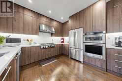 1116 VETERANS WAY | Newmarket Ontario | Slide Image Sixteen
