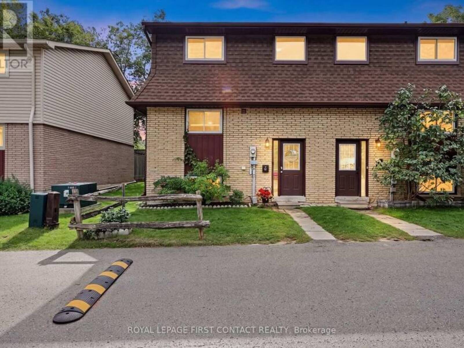 8 - 233 INNISFIL STREET, Barrie, Ontario L4N 3E9