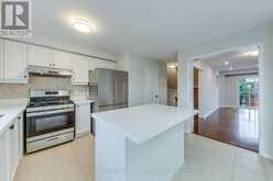 2418 ADAMVALE CRESCENT | Oakville Ontario | Slide Image Fifteen