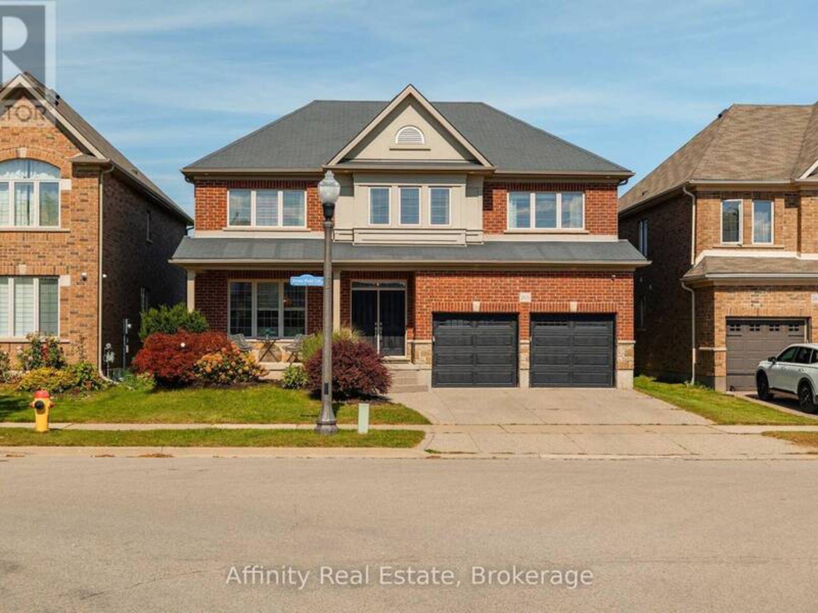 268 EVENS POND CRESCENT, Kitchener, Ontario N2R 0B8