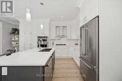 69 LEADEN HALL DRIVE | East Gwillimbury Ontario | Slide Image Seventeen