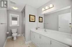 69 LEADEN HALL DRIVE | East Gwillimbury Ontario | Slide Image Thirty-nine