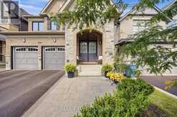 69 LEADEN HALL DRIVE | East Gwillimbury Ontario | Slide Image Three