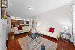 29 ROYAL LINKS CIRCLE | Brampton Ontario | Slide Image Fifteen