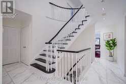 39 MILLCROFT WAY | Vaughan Ontario | Slide Image Eight