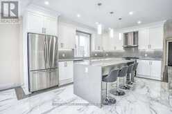 83 FLORAL PARKWAY | Toronto Ontario | Slide Image Ten