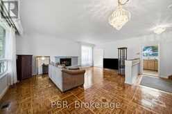 1475 LARCHVIEW TRAIL | Mississauga Ontario | Slide Image Three