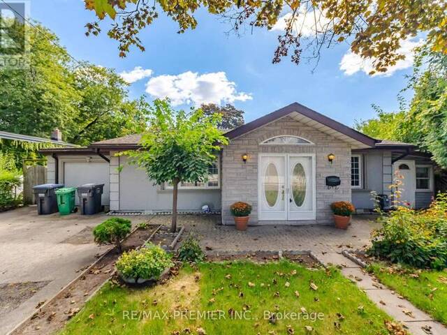 1474 SOUTH SERVICE ROAD Mississauga Ontario, L5E 1V6 - 4 Bedrooms Home For Sale