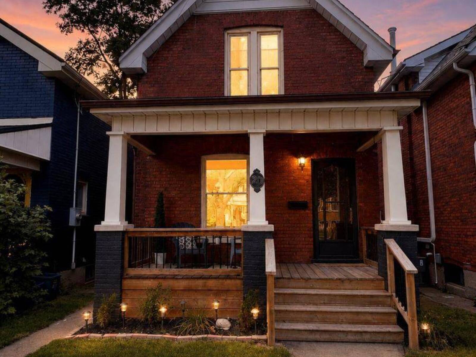 20 WELLS AVENUE, Brantford, Ontario N3R 4J2