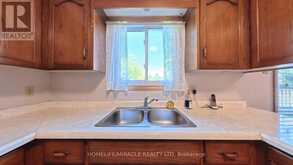 56 SCENIC WOOD CRESCENT | Kitchener Ontario | Slide Image Thirteen