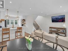 37 BOWLER STREET Aurora Ontario, L4G 7H7