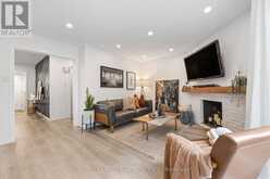 213 SIMONSTON BOULEVARD | Markham Ontario | Slide Image Six