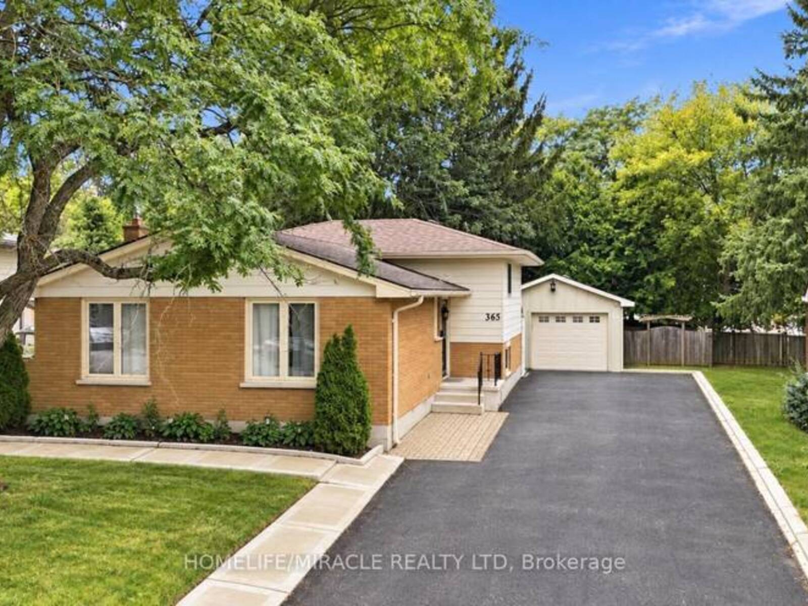 365 BLUE FOREST DRIVE, London, Ontario N6G 3K1