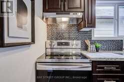 7 EMMOTT AVENUE | Toronto Ontario | Slide Image Nineteen