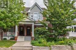 48 BLOOMFIELD AVENUE | Toronto Ontario | Slide Image Thirty-six
