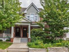 48 BLOOMFIELD AVENUE Toronto Ontario, M4L 2G3