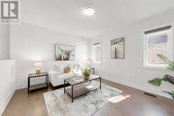 33 BILL GUY DRIVE | Georgina Ontario | Slide Image Thirty-three