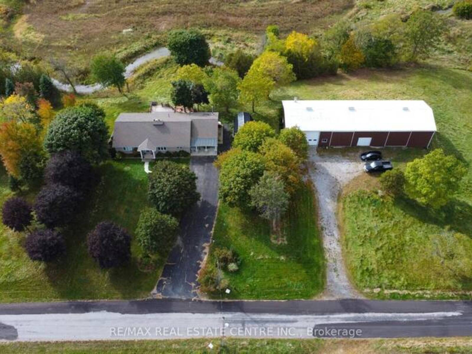 17 CEMETERY ROAD, Townsend, Ontario N0E 1Z0