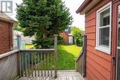 48 MOULD AVENUE | Toronto Ontario | Slide Image Sixteen