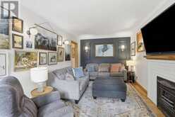 17 TUXEDO AVENUE S | Hamilton Ontario | Slide Image Nine