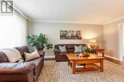 108 GRADWELL DRIVE | Toronto Ontario | Slide Image Seventeen