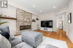 37 MYNDEN WAY | Newmarket Ontario | Slide Image Twelve