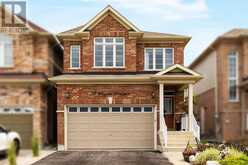 15 WAGNER CRESCENT | Angus Ontario | Slide Image One