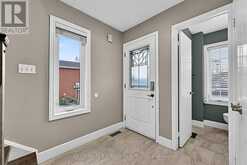 36 AIKENS CRESCENT | Barrie Ontario | Slide Image Nine