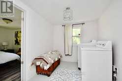 39 DOMAR ROAD | Tiny Ontario | Slide Image Fifteen