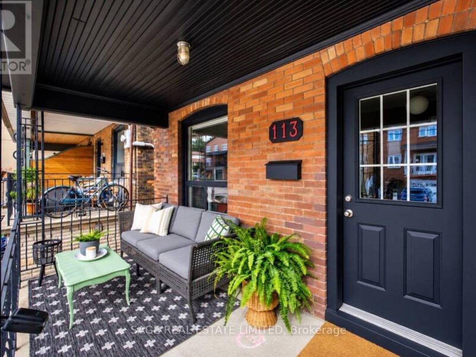113 LIGHTBOURN AVENUE, Toronto, Ontario M6H 3P9