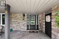 8 GRANT COURT | East Gwillimbury Ontario | Slide Image Nine